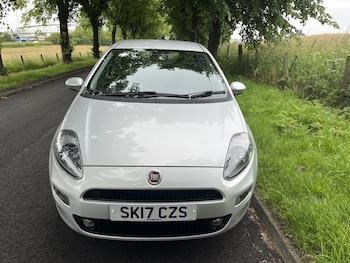 Used Fiat Punto 2017 for sale - 78987021: Photo