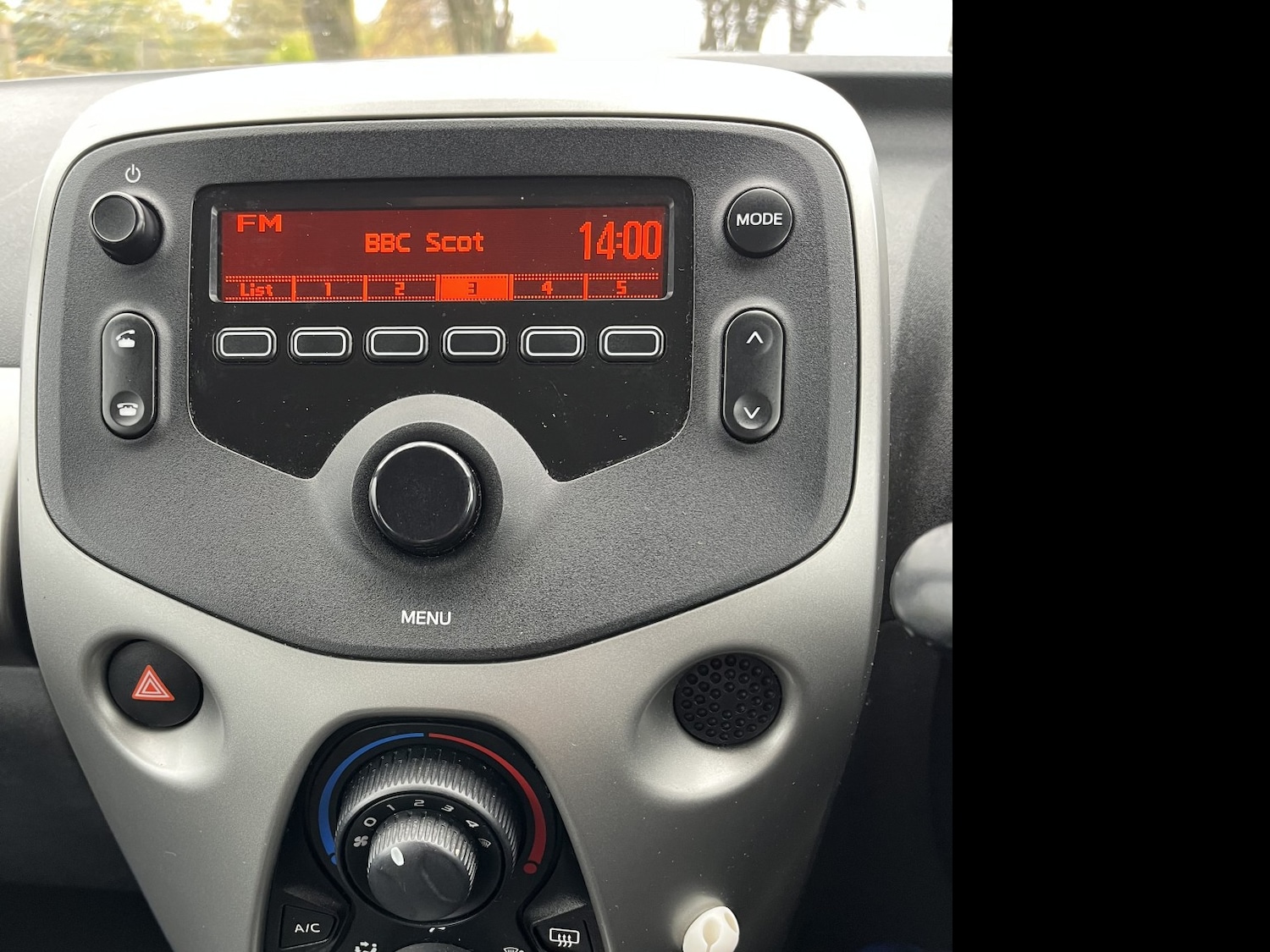 Used Toyota AYGO 2017 for sale - 76369313: Photo 10