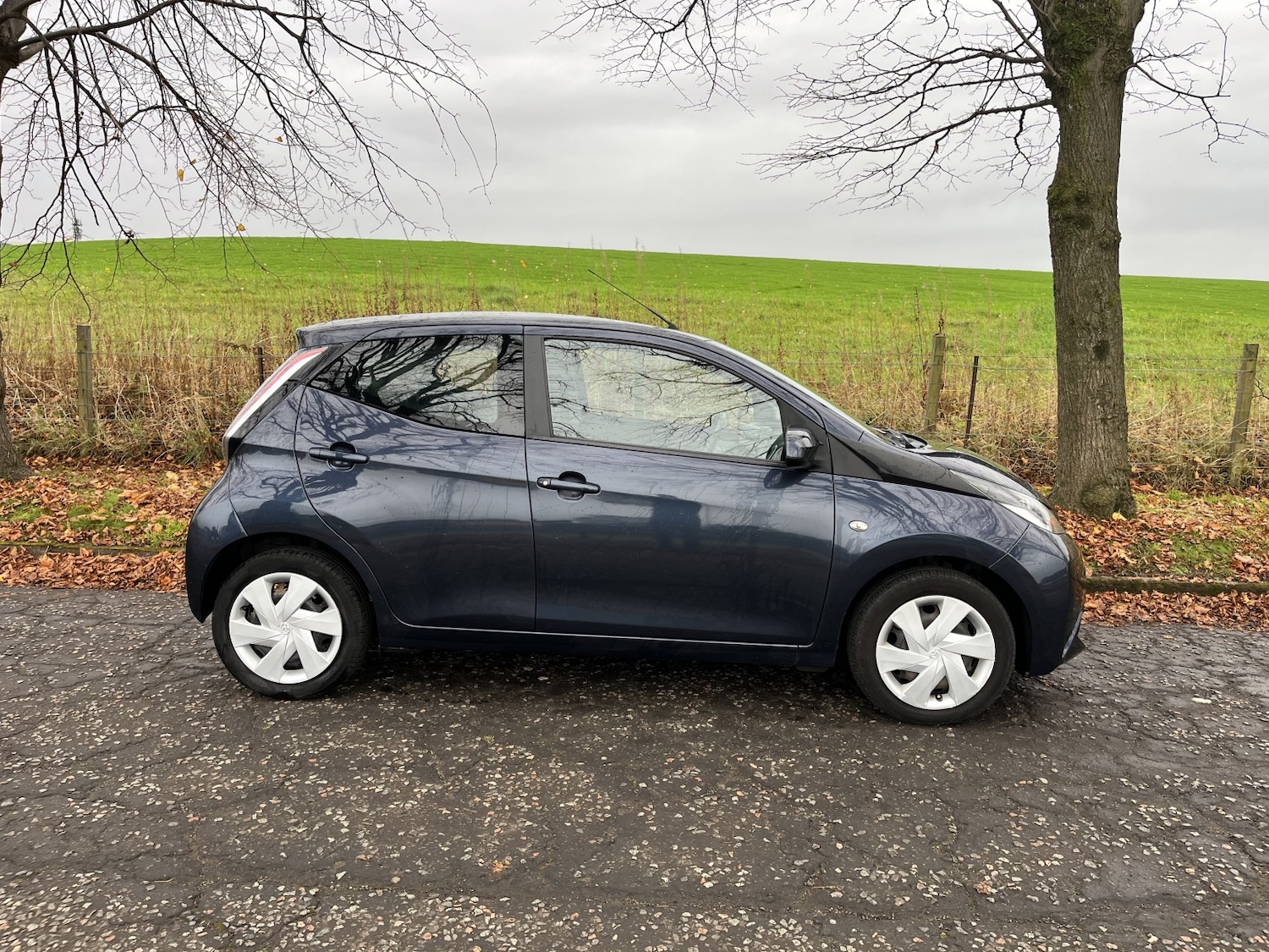 Used Toyota AYGO 2017 for sale - 76369313: Photo 5