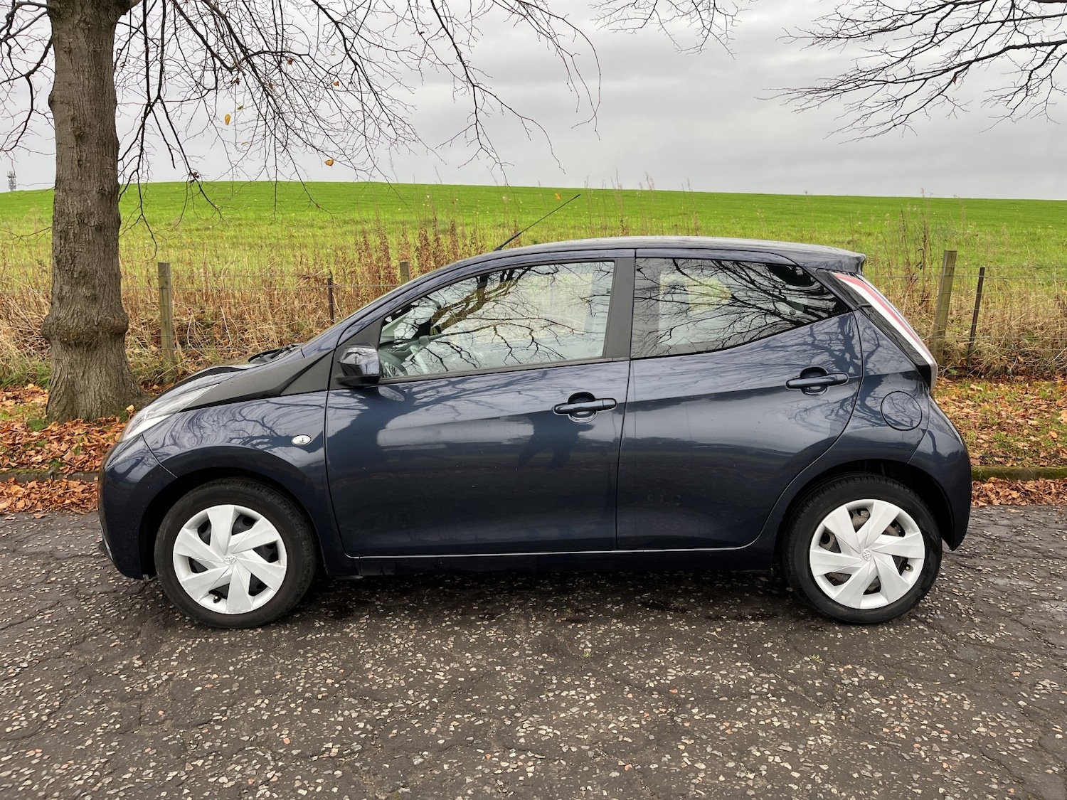 Used Toyota AYGO 2017 for sale - 76369313: Photo 6