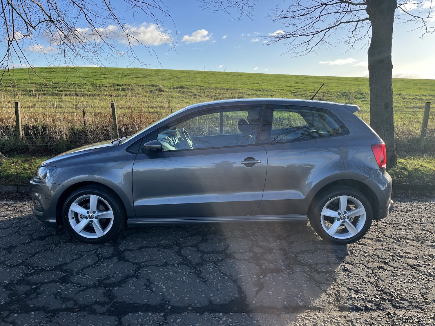 Used Volkswagen Polo 2013 for sale - 76631527: Photo 8