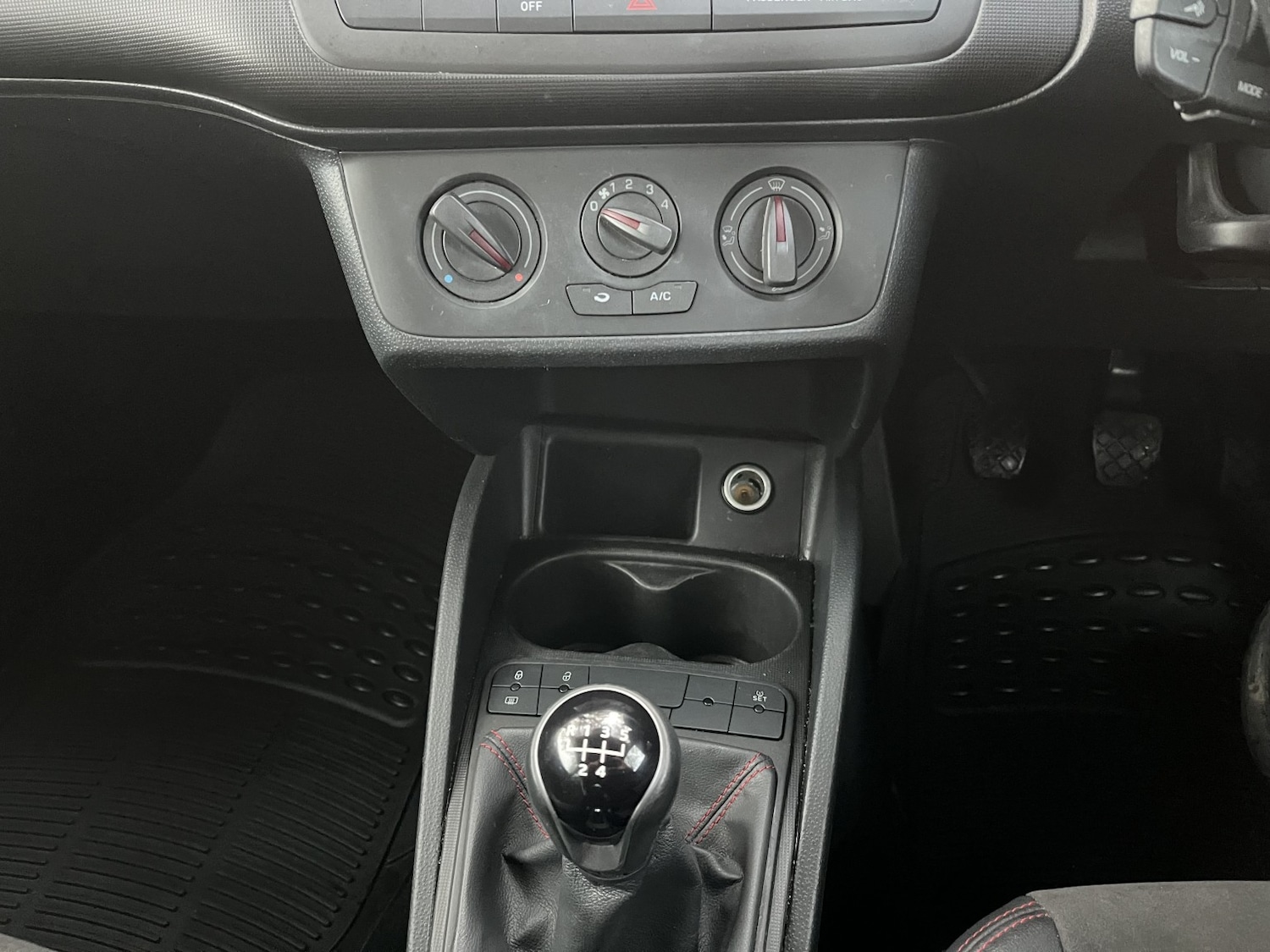 Used SEAT Ibiza 2015 for sale - 76177047: Photo 12