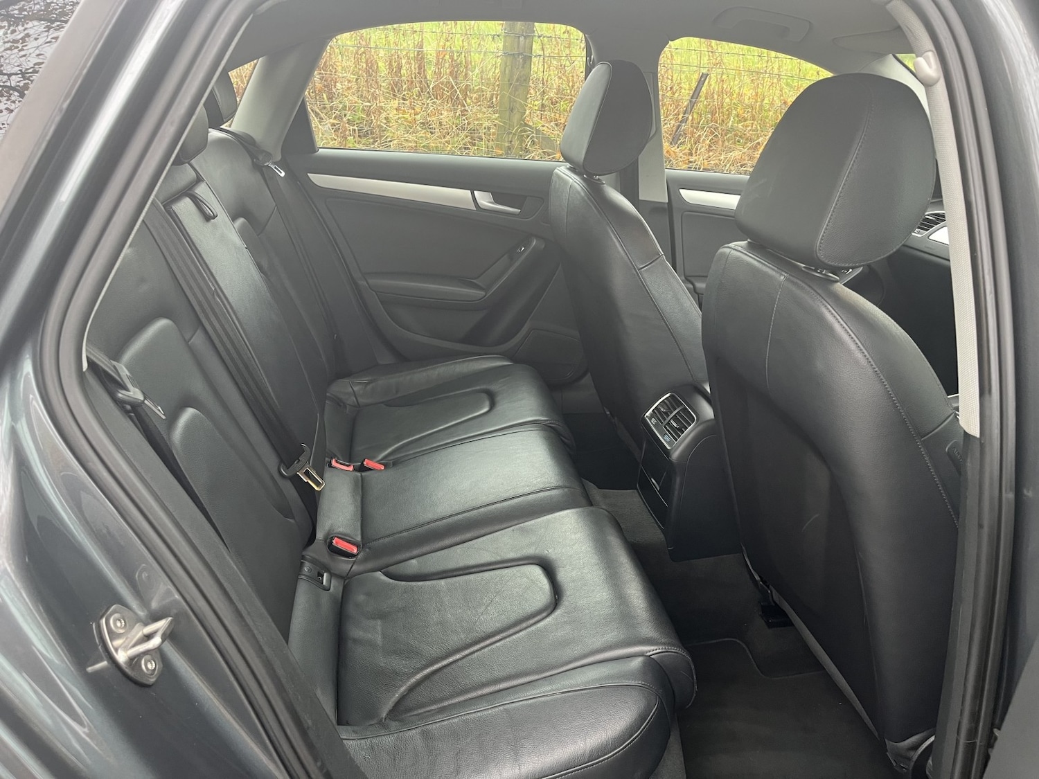 Used Audi A4 2014 for sale - 76369369: Photo 10