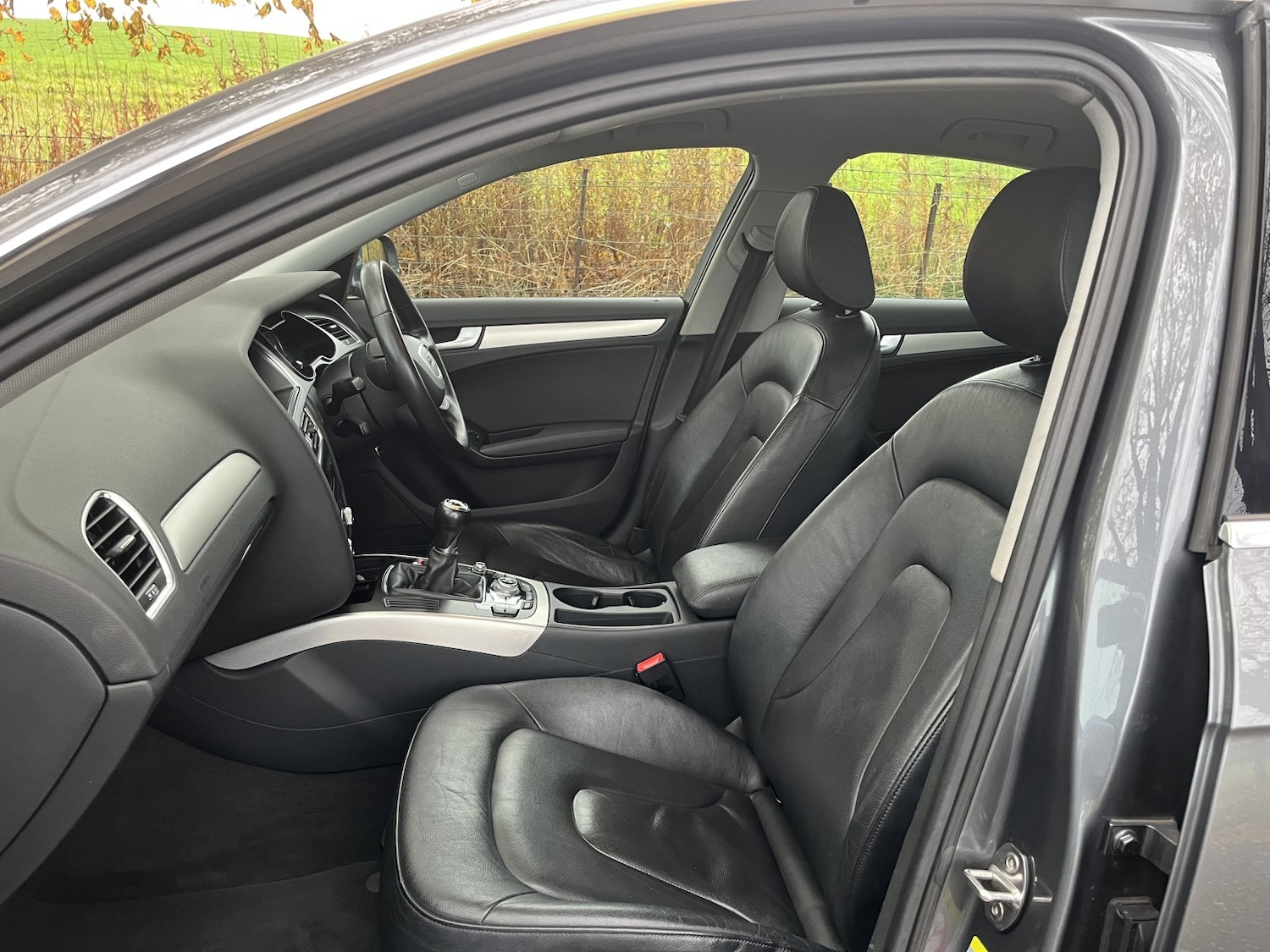 Used Audi A4 2014 for sale - 76369369: Photo 15