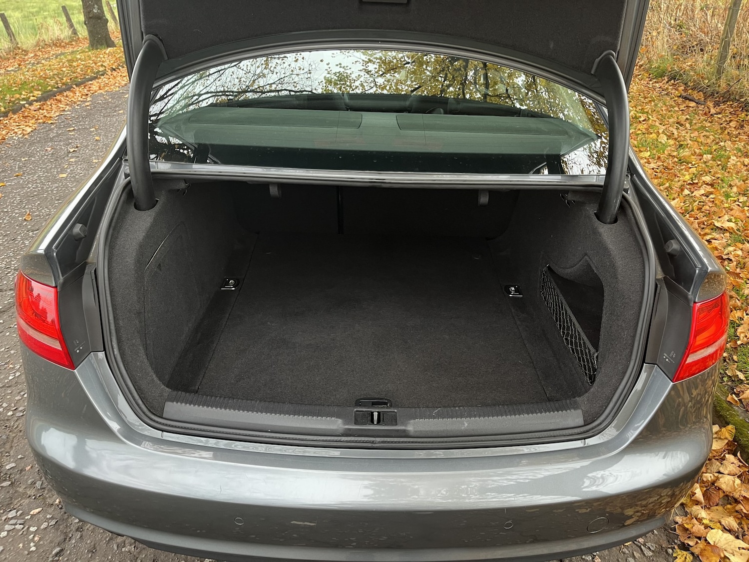 Used Audi A4 2014 for sale - 76369369: Photo 8