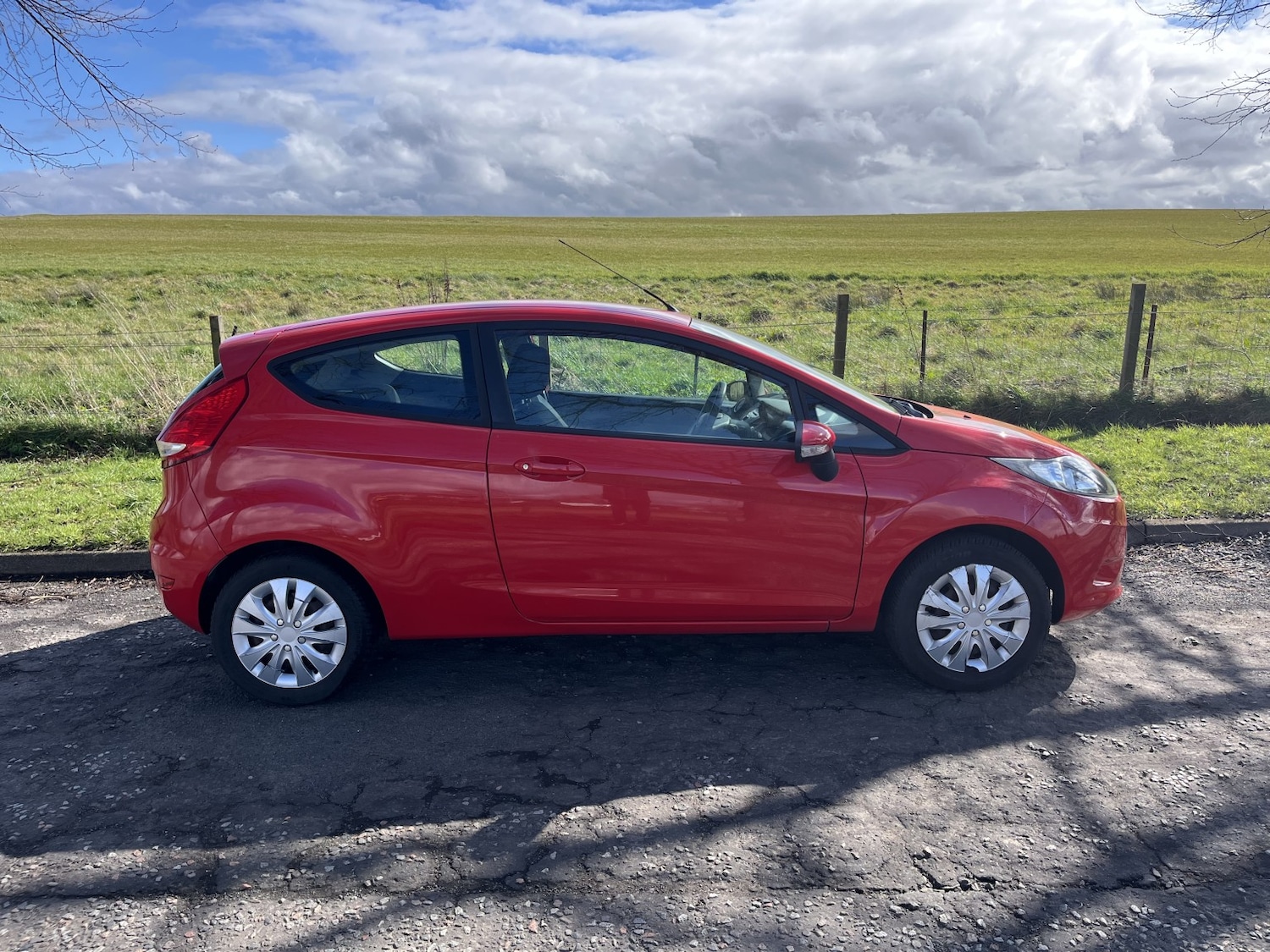 Used Ford Fiesta 2012 for sale - 78084389: Photo 4