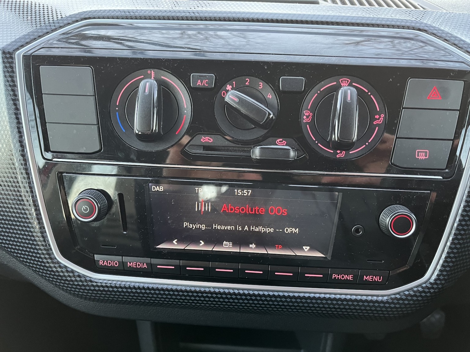 Used Volkswagen up! 2016 for sale - 76565221: Photo 11