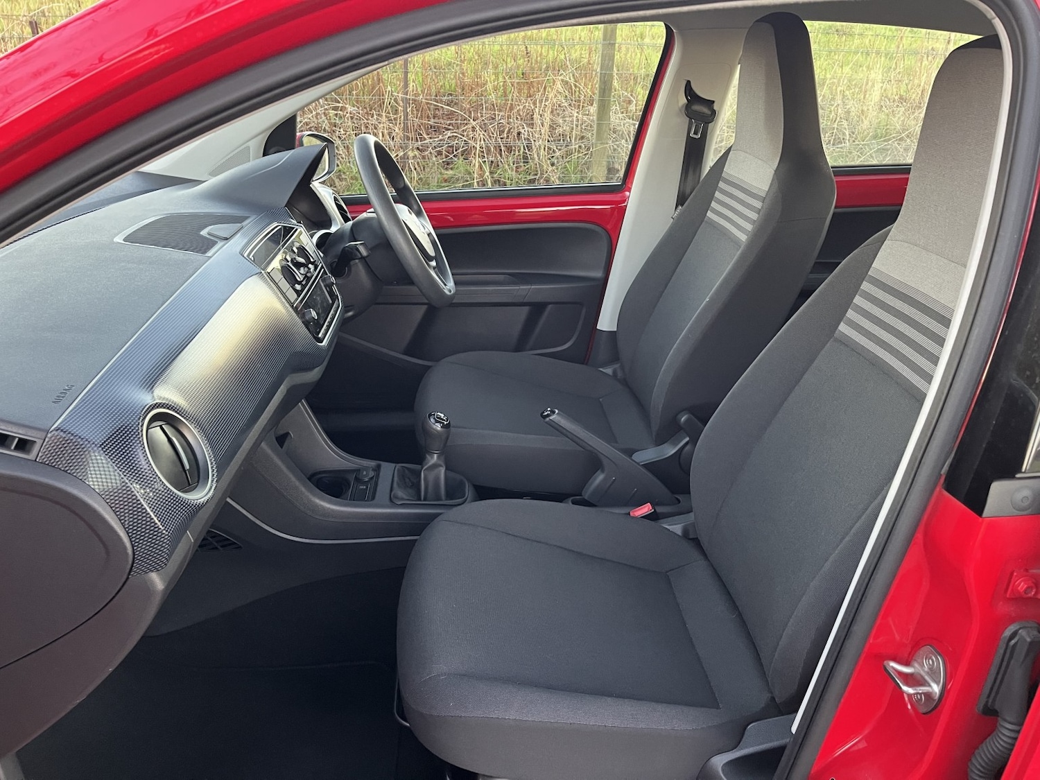 Used Volkswagen up! 2016 for sale - 76565221: Photo 16