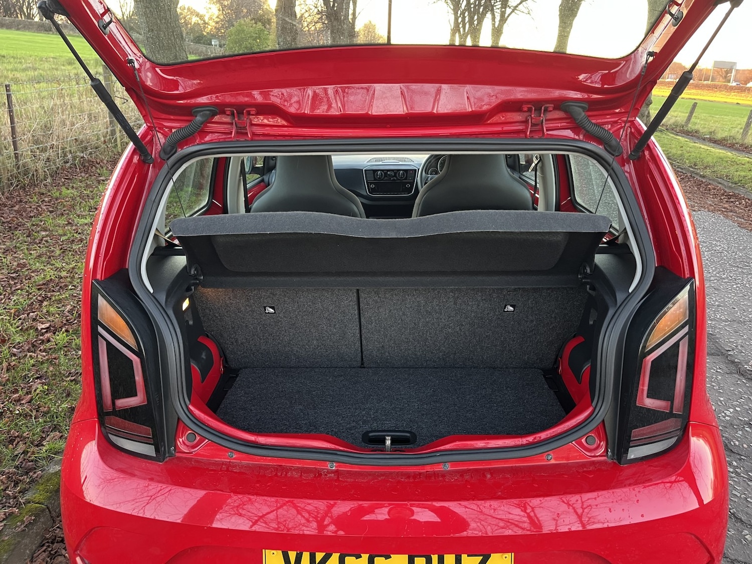 Used Volkswagen up! 2016 for sale - 76565221: Photo 19