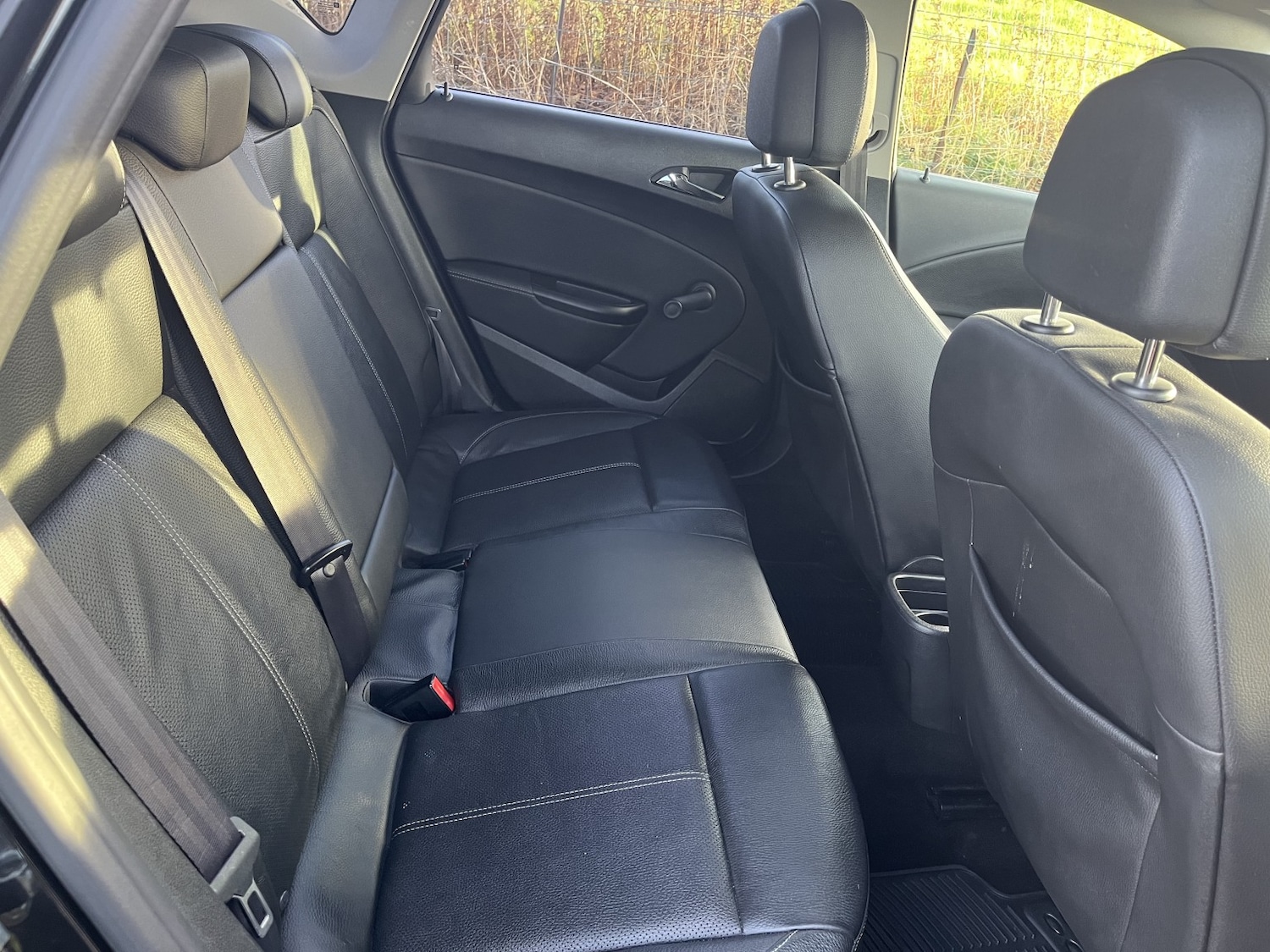 Used Vauxhall Astra 2015 for sale - 76369268: Photo 11