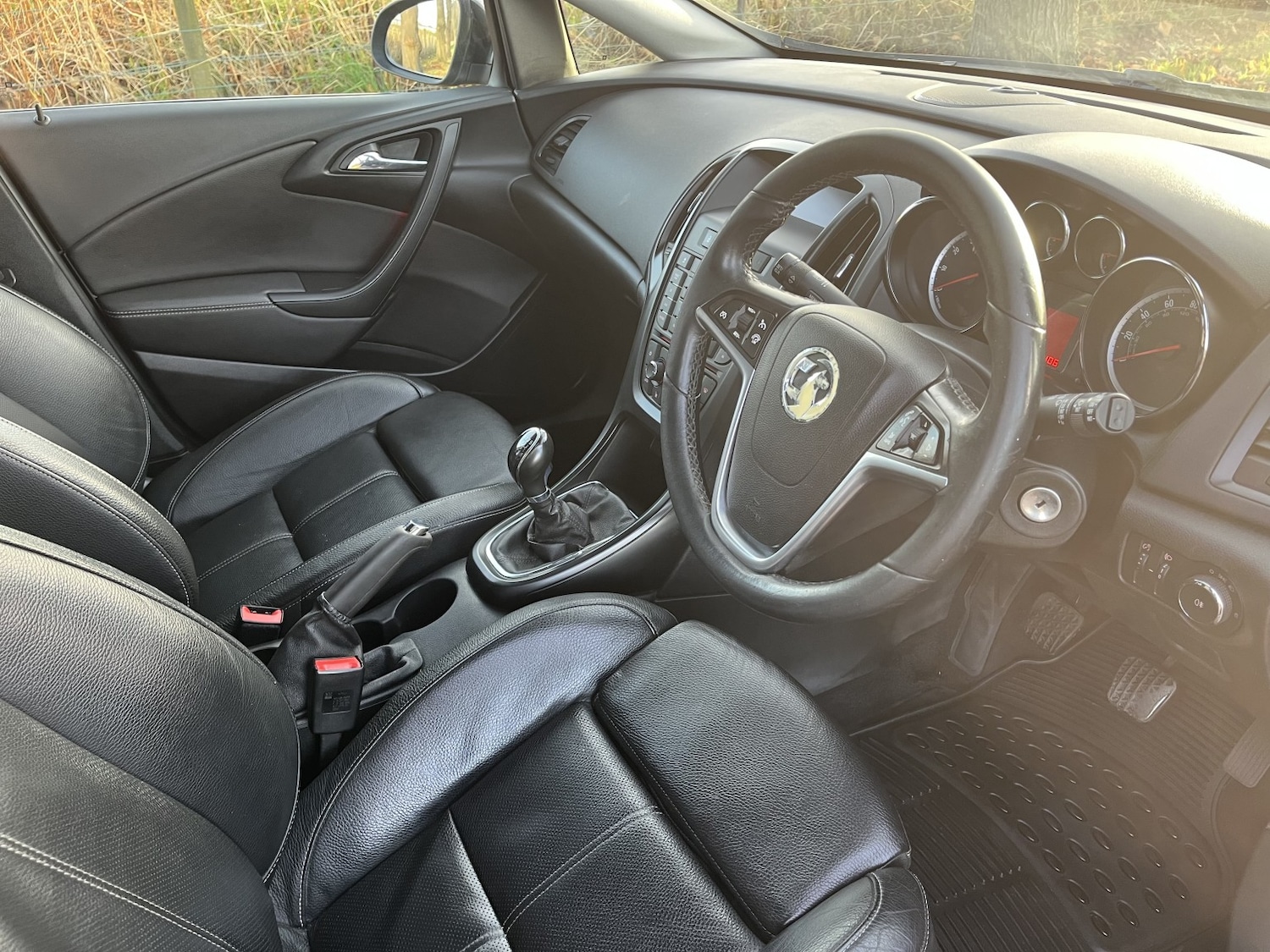 Used Vauxhall Astra 2015 for sale - 76369268: Photo 12