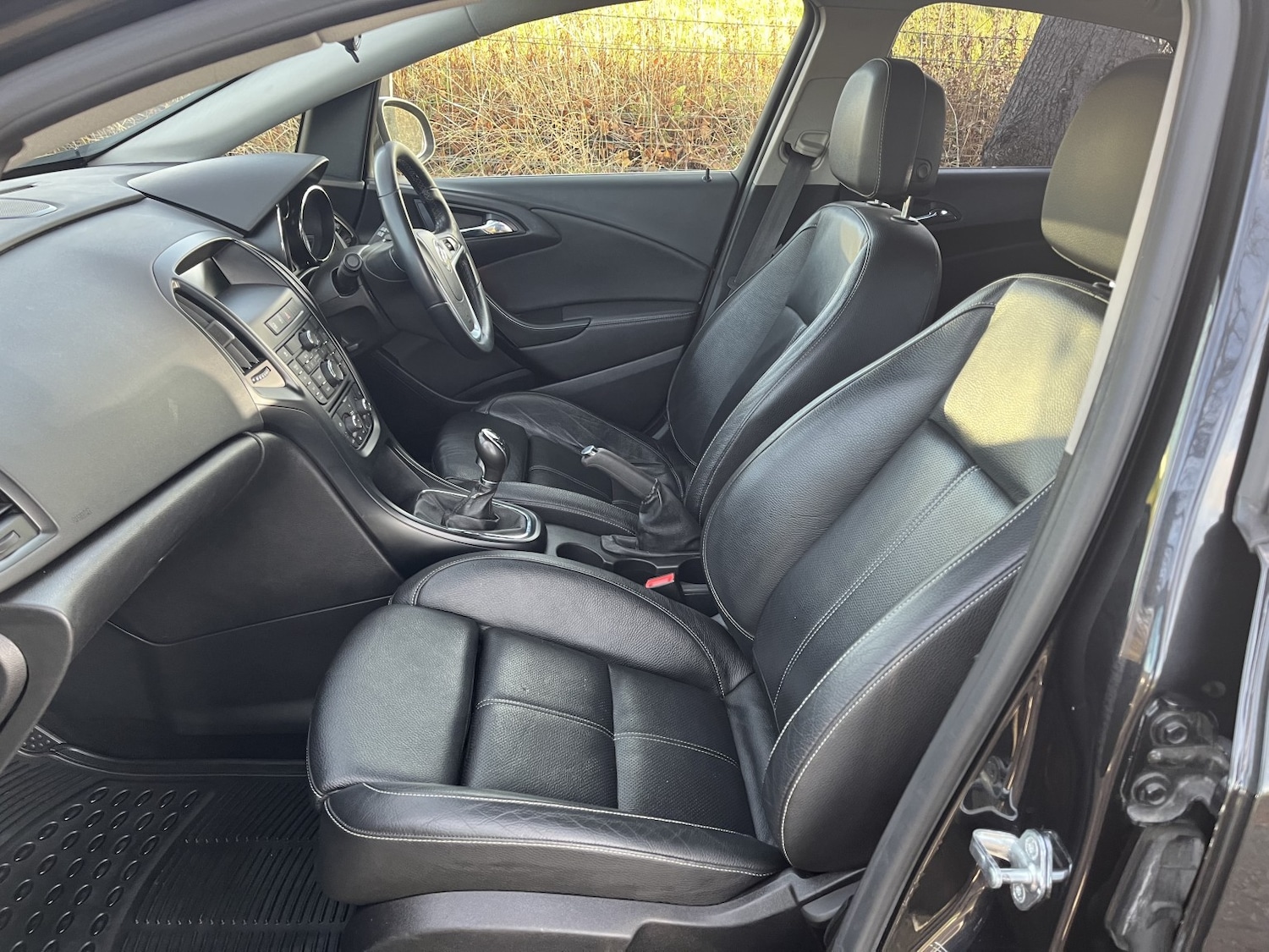 Used Vauxhall Astra 2015 for sale - 76369268: Photo 13