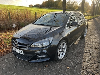 2015 - 1.4 i Turbo Limited Edition 5-Door