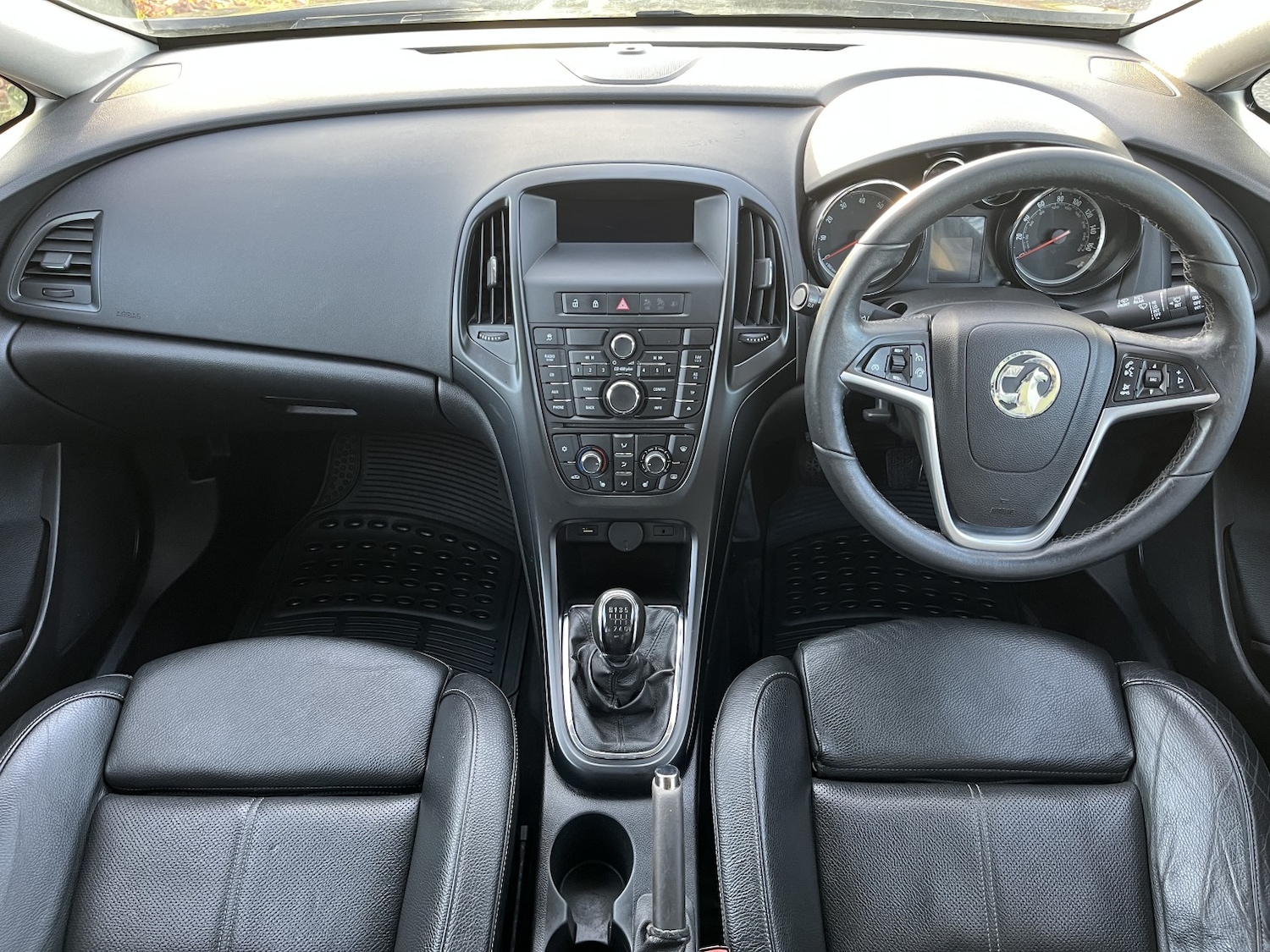 Used Vauxhall Astra 2015 for sale - 76369268: Photo 7