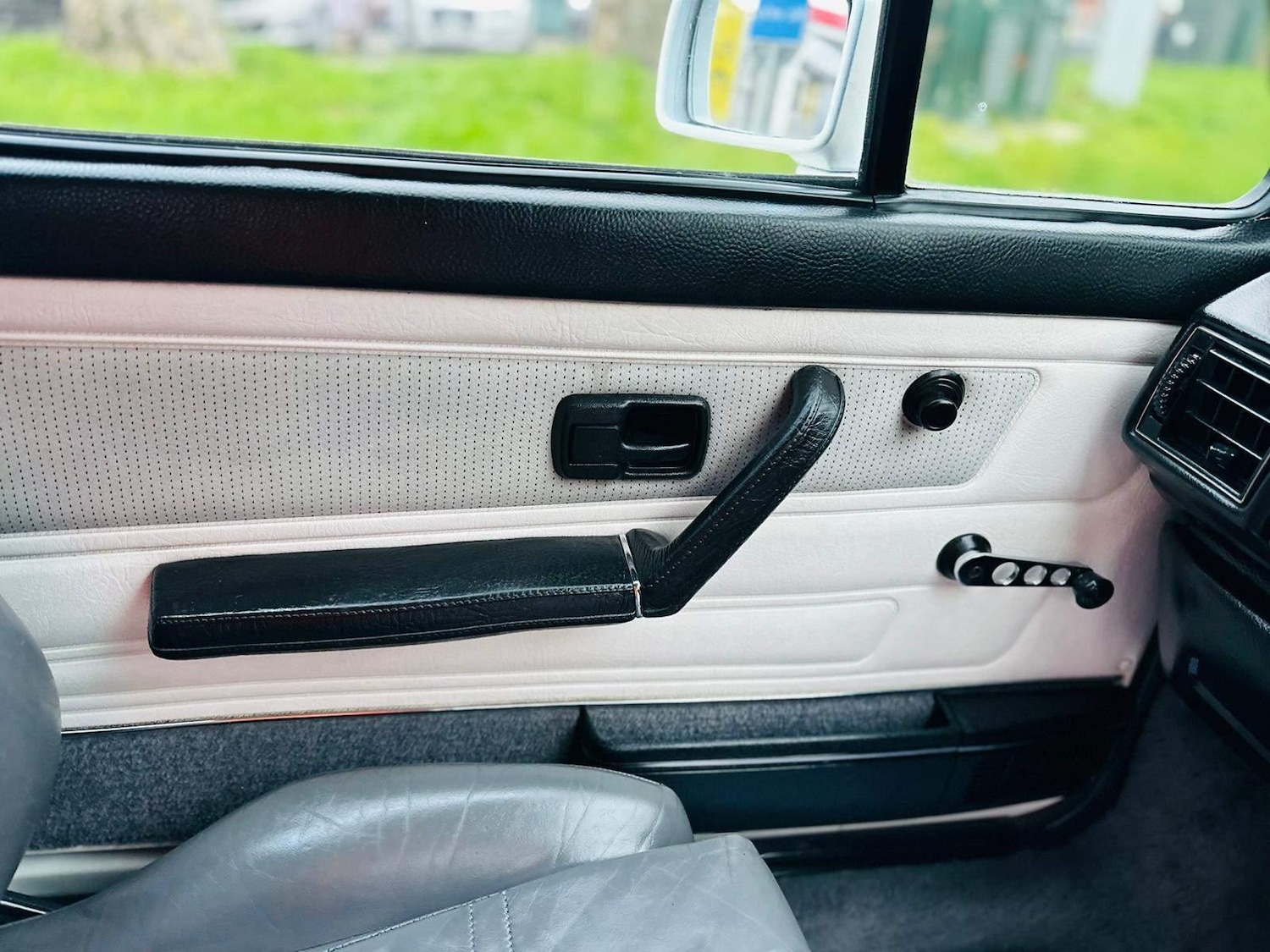 Used Volkswagen Golf 1987 for sale - 76990450: Photo 27