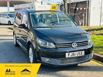 Volkswagen - Touran