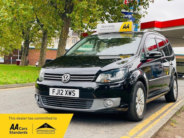Used Volkswagen Touran for sale - 76282850: Photo 1
