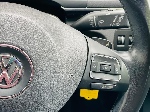 Used Volkswagen Touran for sale - 76282850: Photo 33