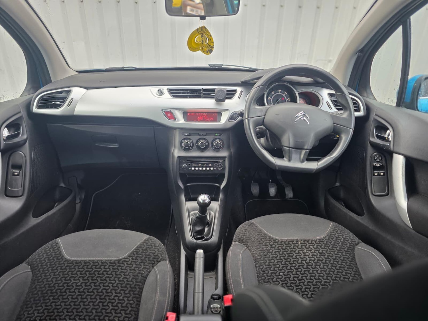 Used Citroen C3 2010 for sale - 77898466: Photo 25