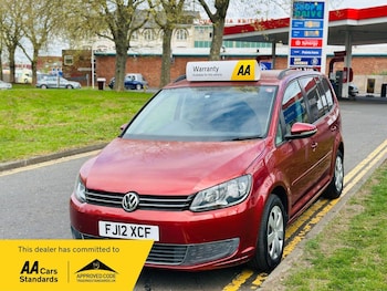 Used Volkswagen Touran 2012 for sale - 75459447: Photo
