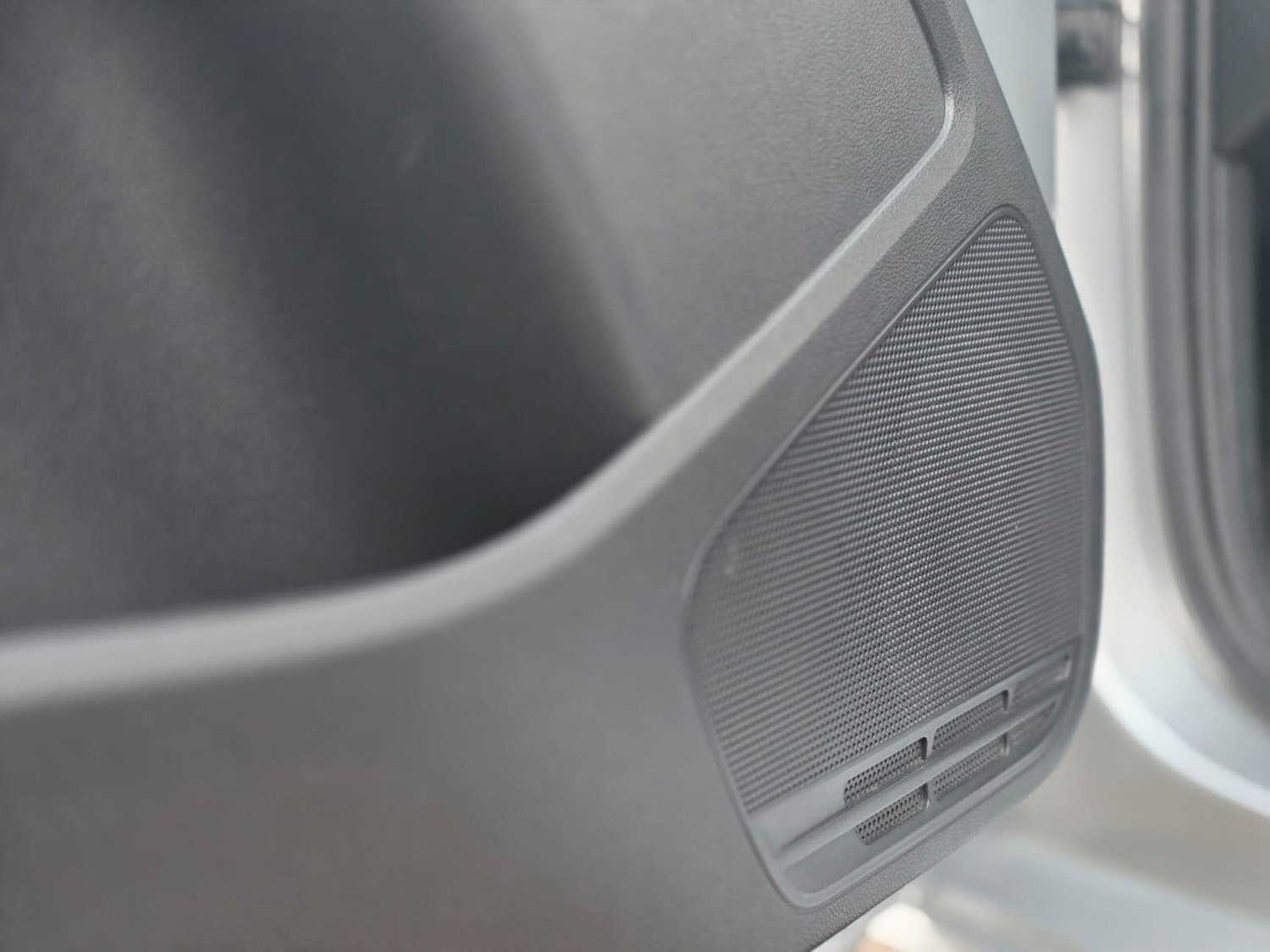 Used Volkswagen up! 2025 for sale - 77442161: Photo 24