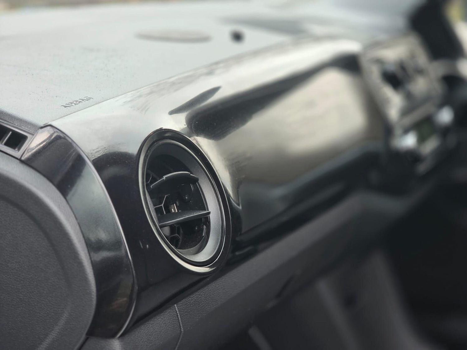 Used Volkswagen up! 2025 for sale - 77442161: Photo 27