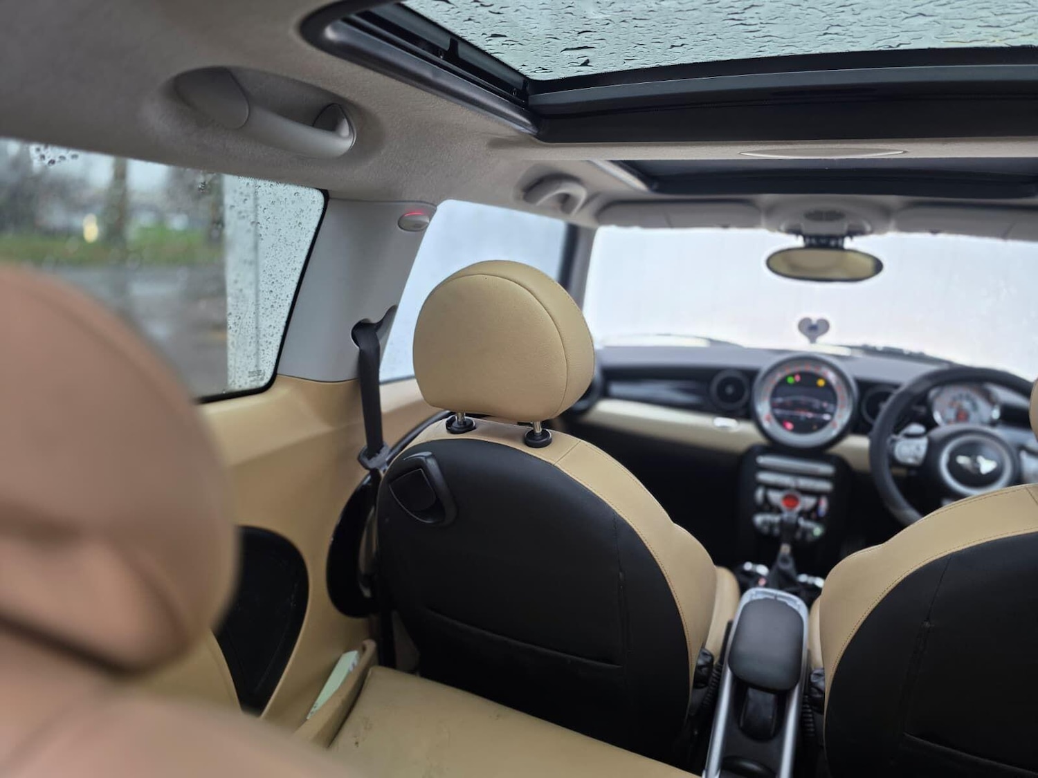 Used MINI Hatch 2010 for sale - 77537708: Photo 30