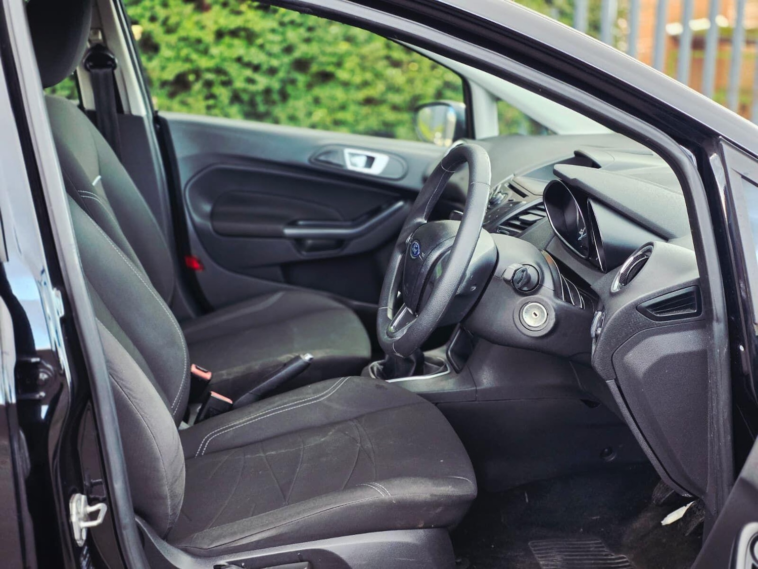 Used Ford Fiesta 2014 for sale - 77144123: Photo 26