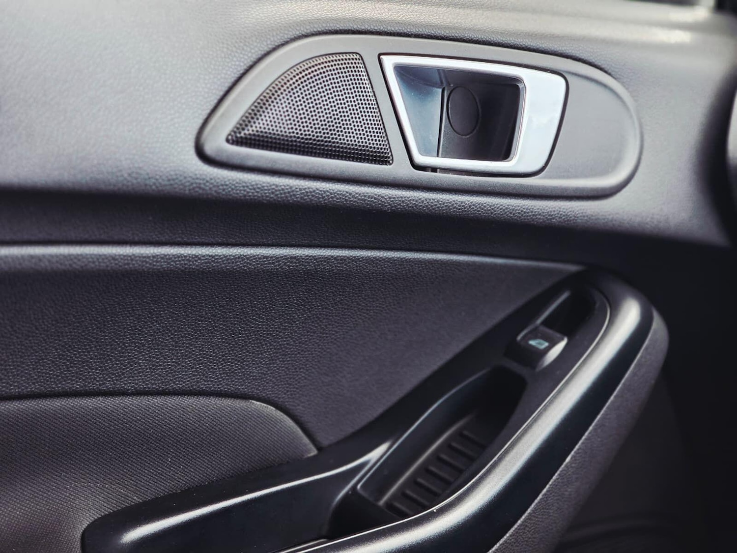 Used Ford Fiesta 2014 for sale - 77144123: Photo 29