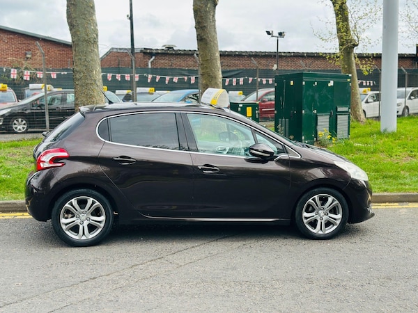 Used Peugeot 208 2025 for sale - 75458555: Photo 10