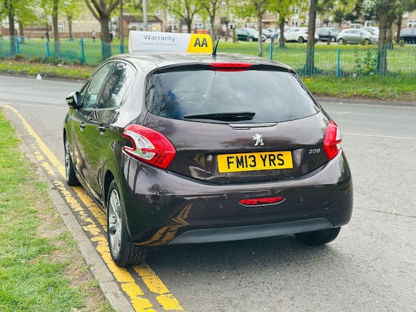 Used Peugeot 208 2025 for sale - 75458555: Photo 8