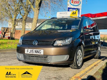 Used Volkswagen Touran 2015 for sale - 76759318: Photo