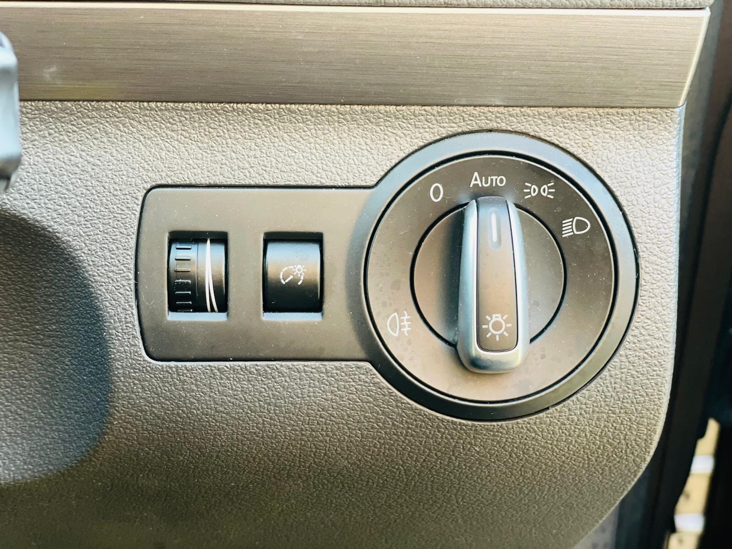 Used Volkswagen Touran for sale - 76759318: Photo 20