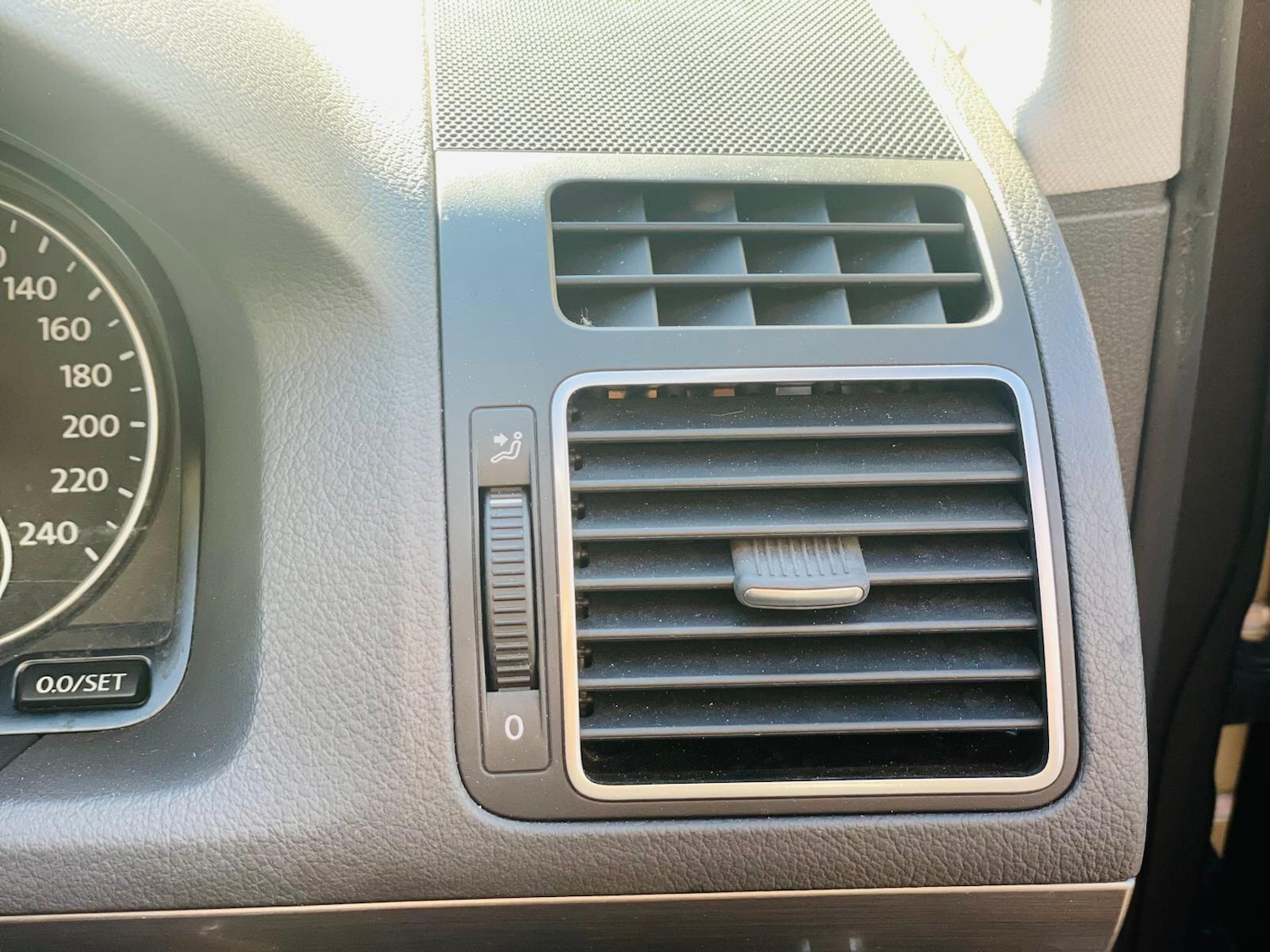 Used Volkswagen Touran for sale - 76759318: Photo 21