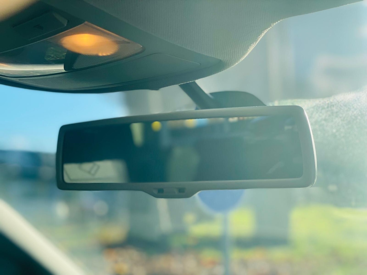 Used Volkswagen Touran for sale - 76759318: Photo 24