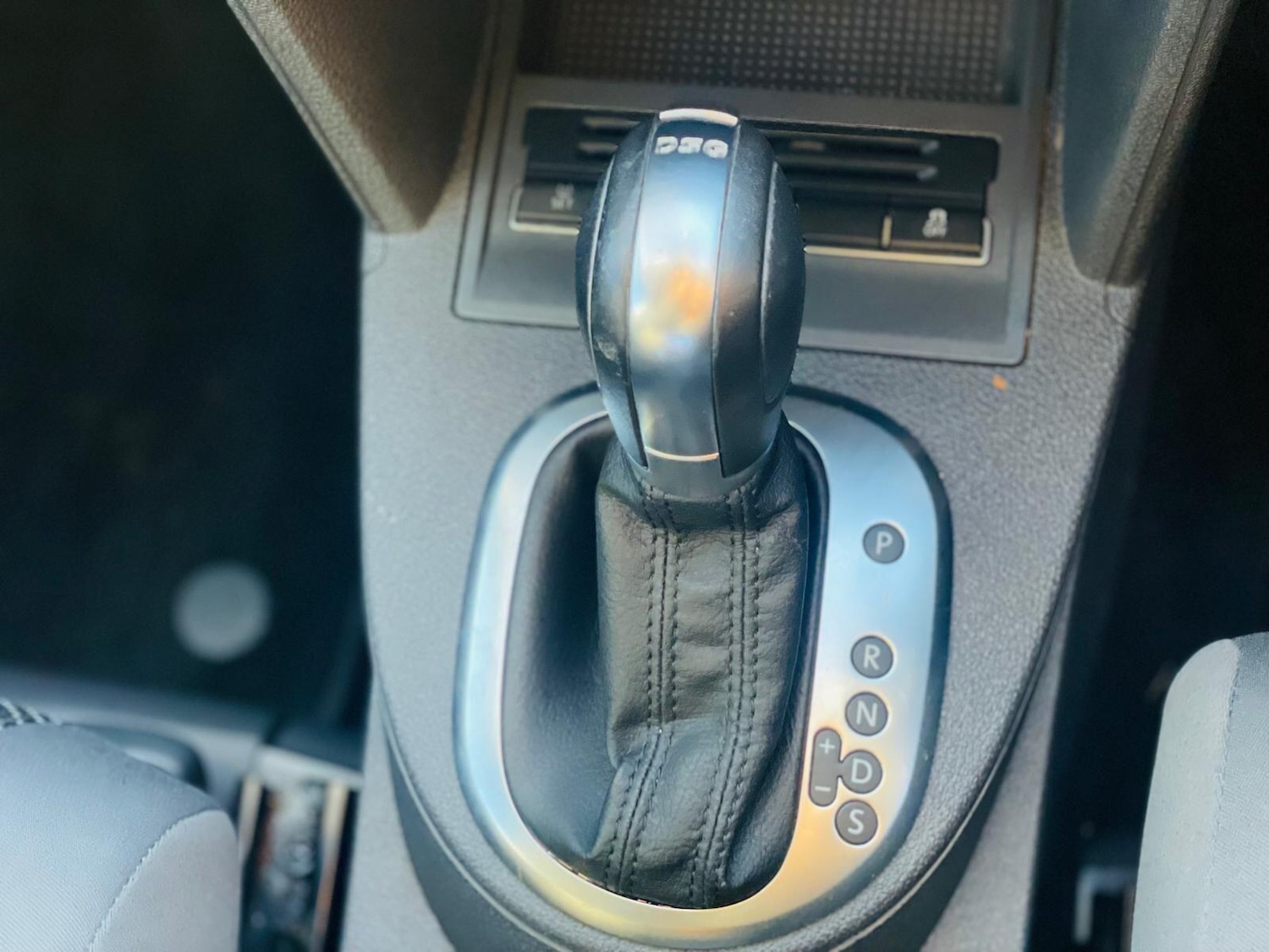 Used Volkswagen Touran for sale - 76759318: Photo 25