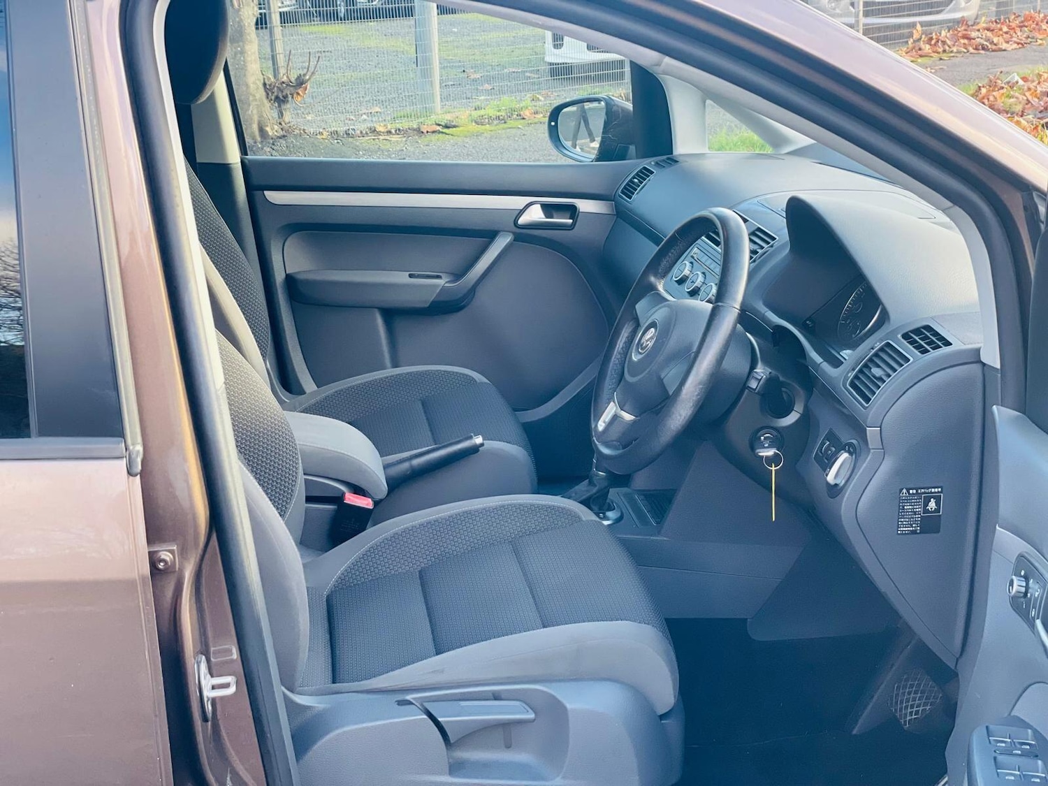 Used Volkswagen Touran for sale - 76759318: Photo 34