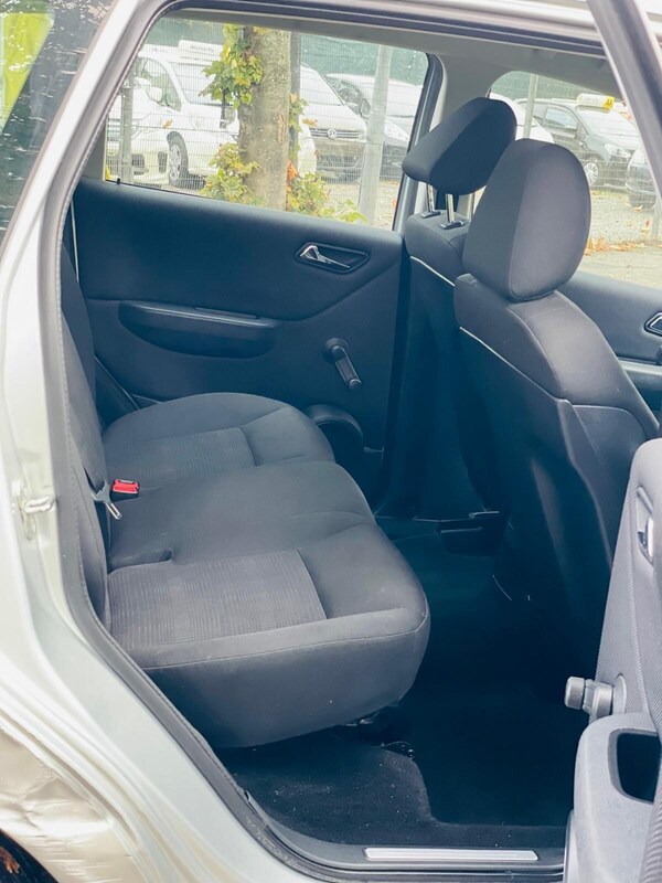 Used Mercedes-Benz A-Class 2009 for sale - 76215188: Photo 27