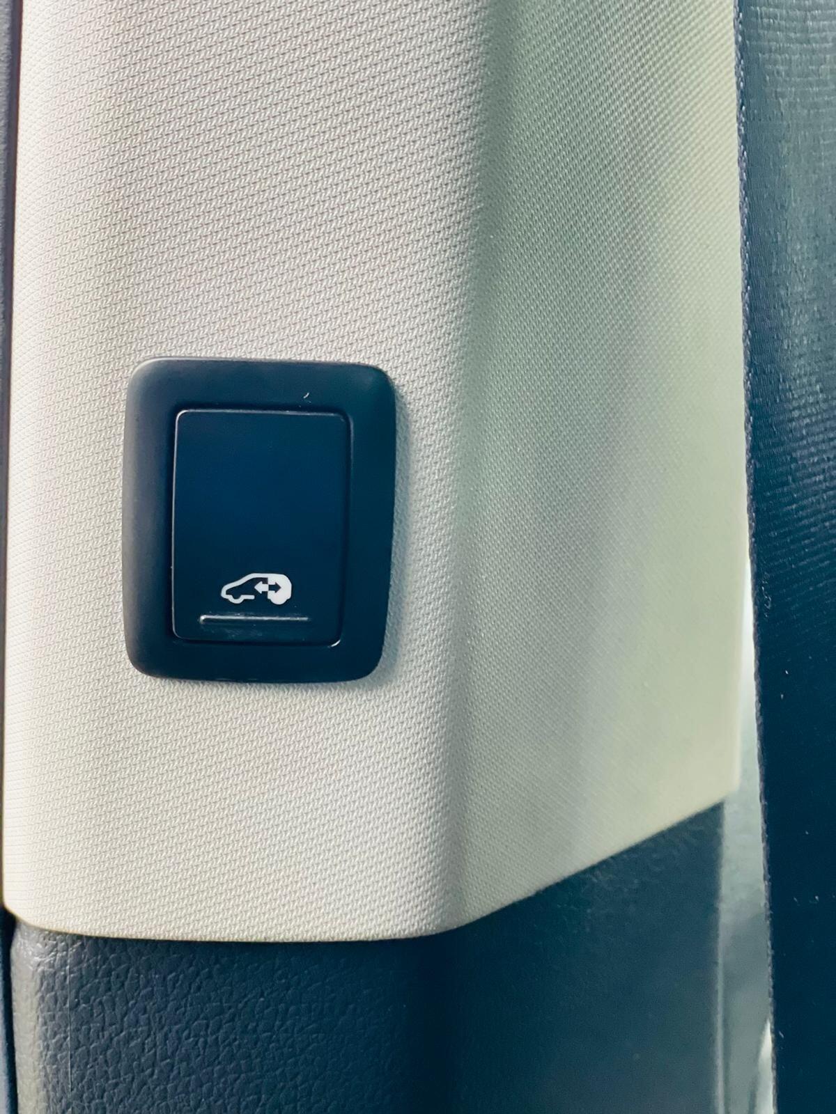 Used Volkswagen Sharan 2025 for sale - 76988530: Photo 30