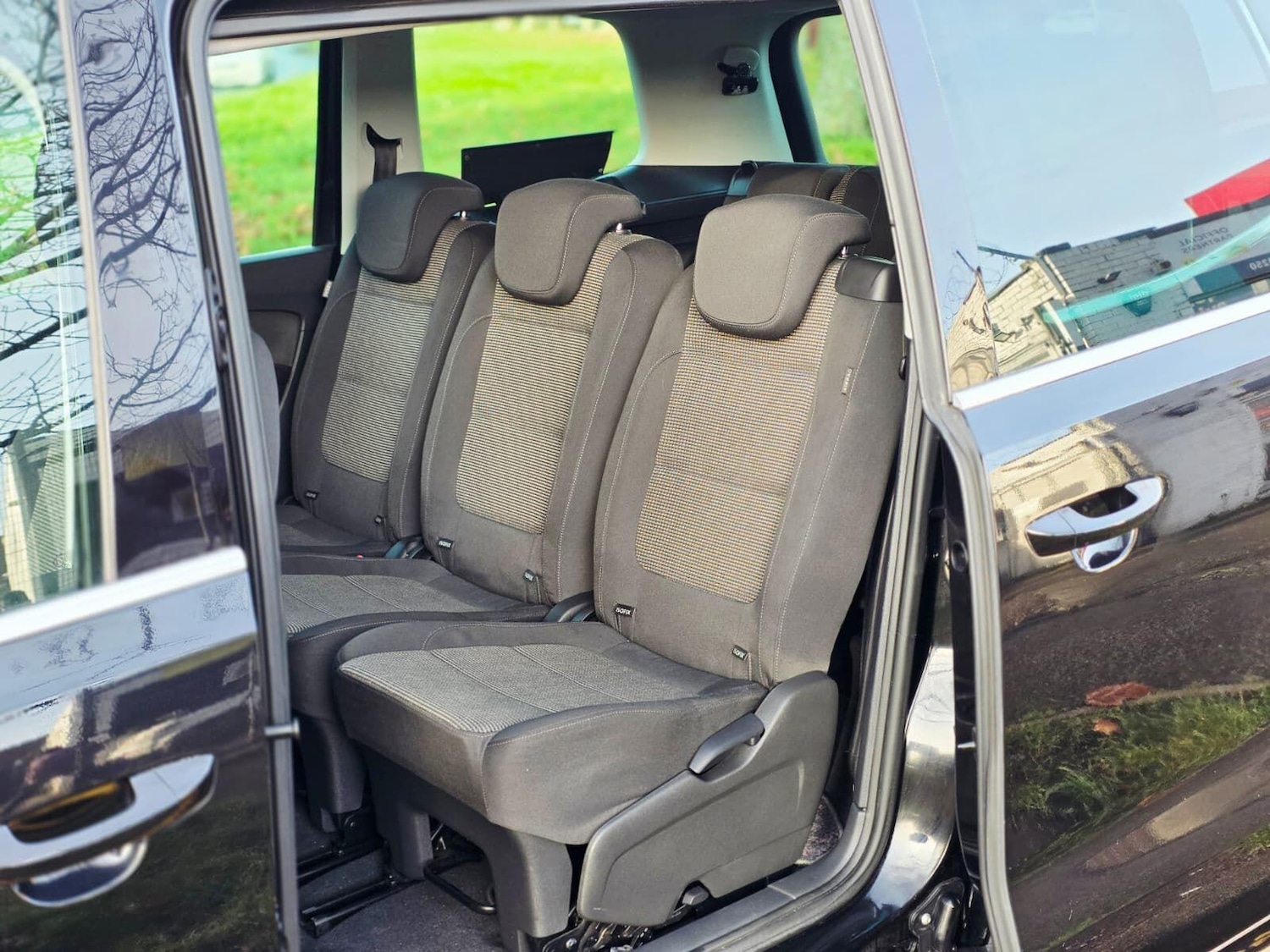 Used Volkswagen Sharan for sale - 76942628: Photo 25