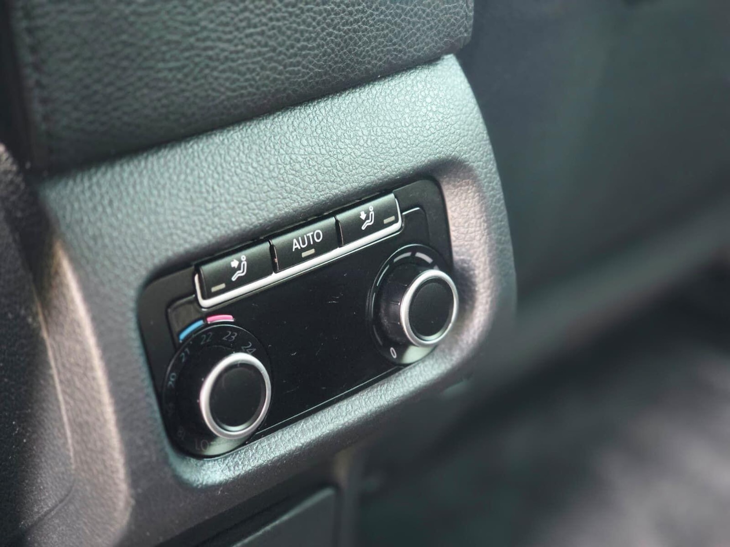 Used Volkswagen Sharan for sale - 76942628: Photo 38