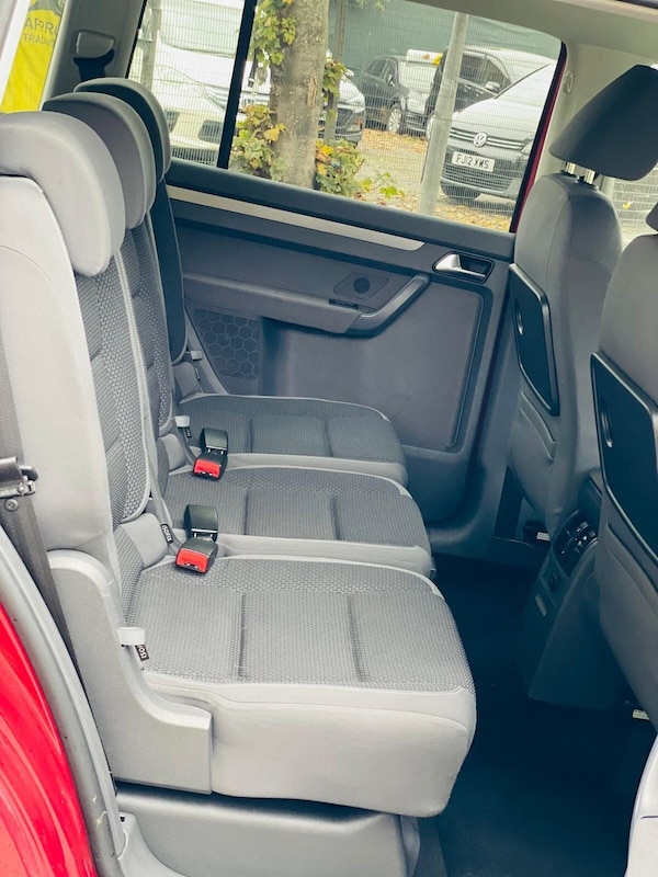Used Volkswagen Touran for sale - 76282641: Photo 24