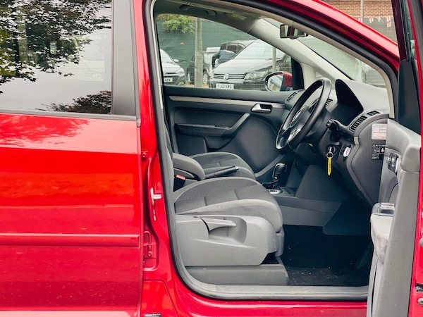 Used Volkswagen Touran for sale - 76282641: Photo 25