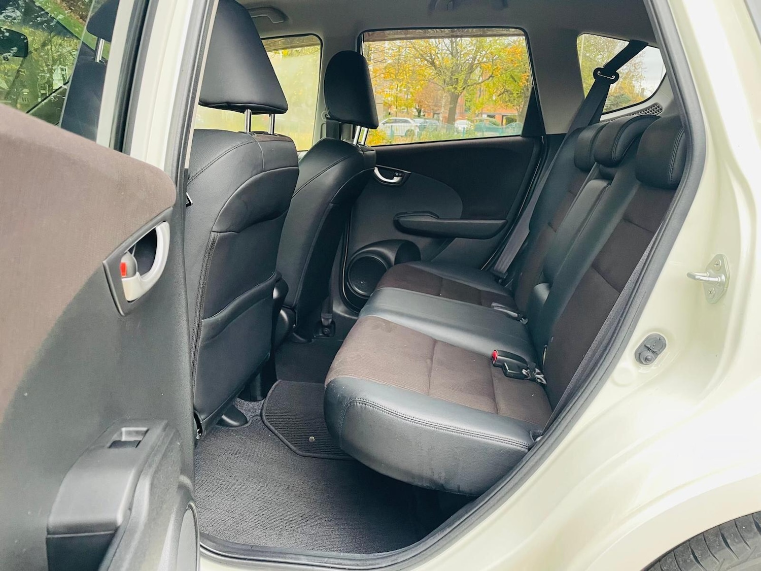 Used Honda Jazz for sale - 76456761: Photo 32