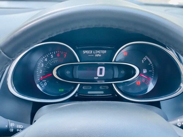 Used Renault Clio 2018 for sale - 75232391: Photo 41