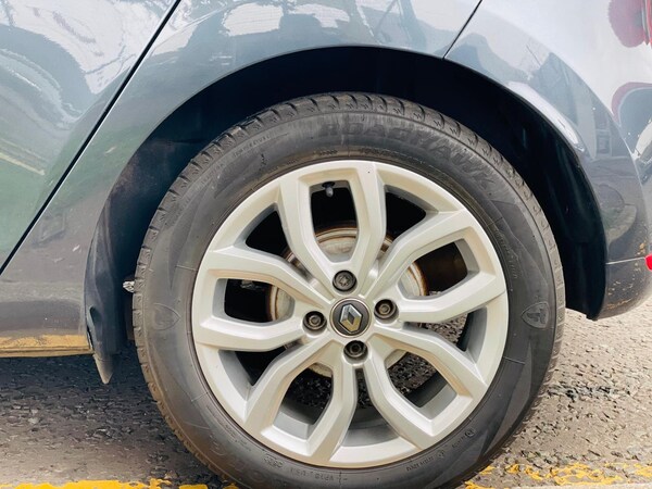 Used Renault Clio 2018 for sale - 75232391: Photo 62
