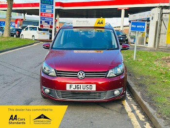 Used Volkswagen Touran 2012 for sale - 73601092: Photo