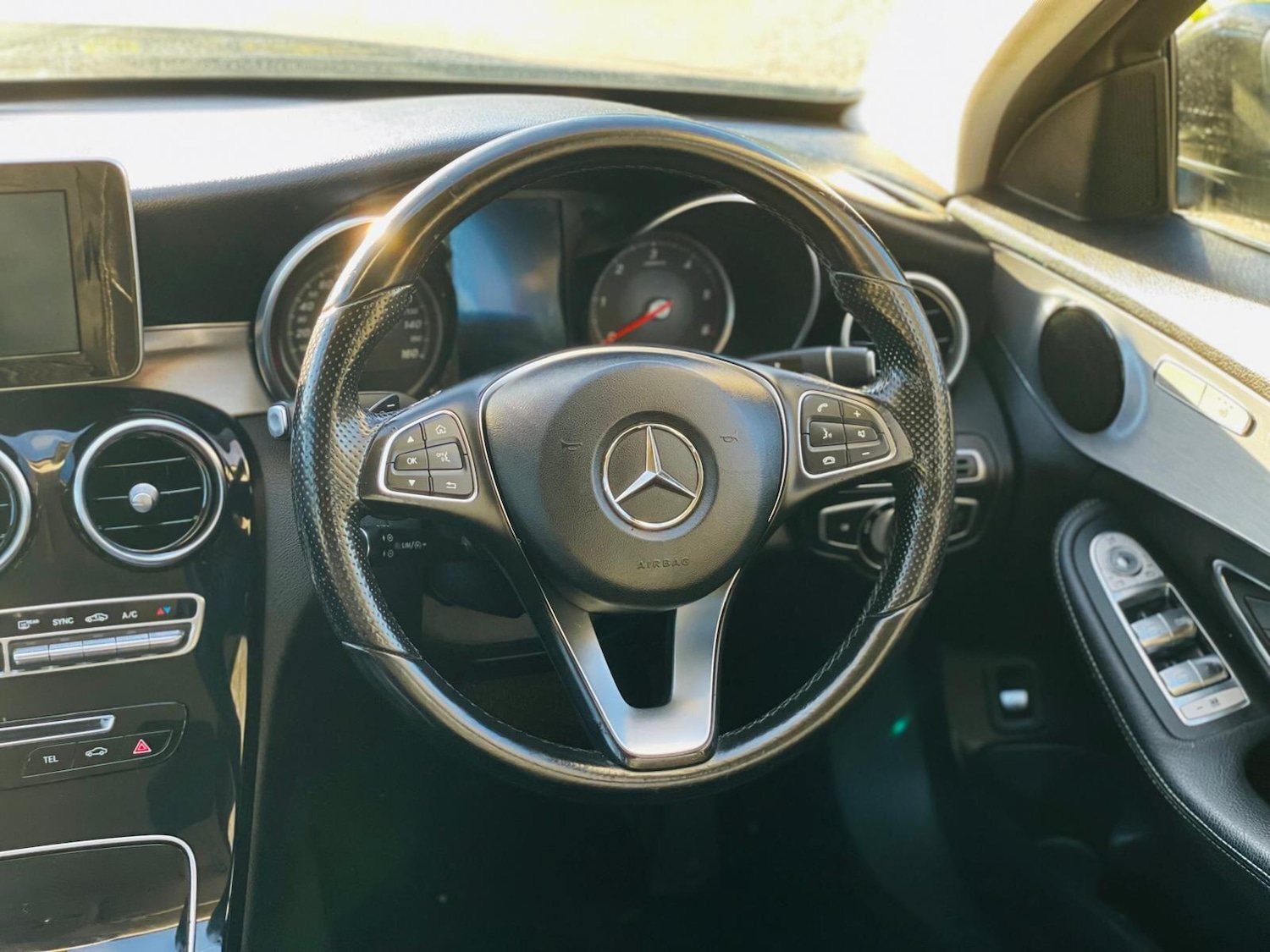 Used Mercedes-Benz C Class 2016 for sale - 76657709: Photo 43