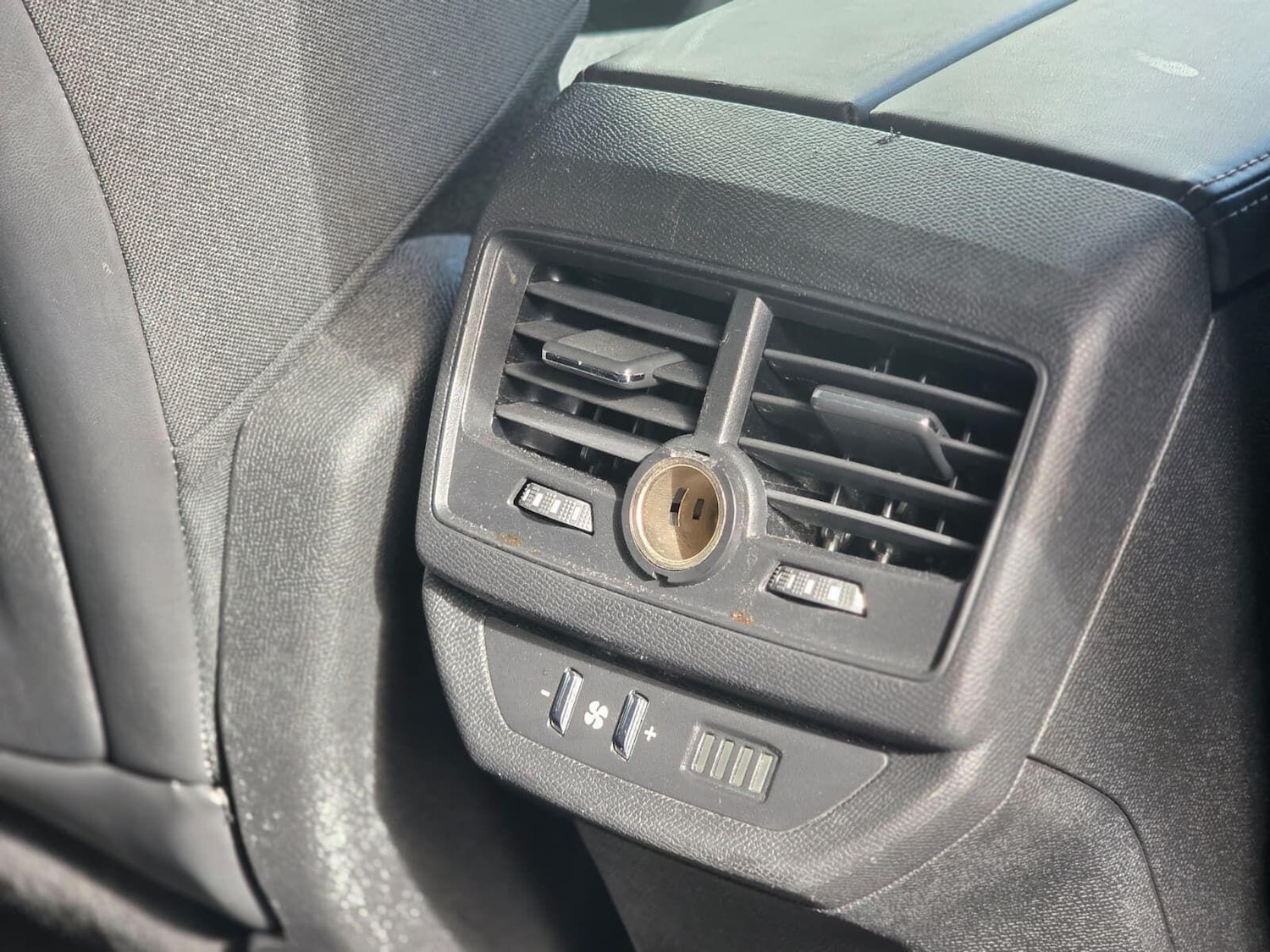 Used Peugeot 5008 2018 for sale - 78127670: Photo 33