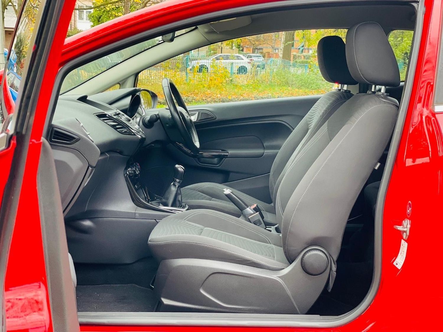 Used Ford Fiesta 2013 for sale - 76457074: Photo 26